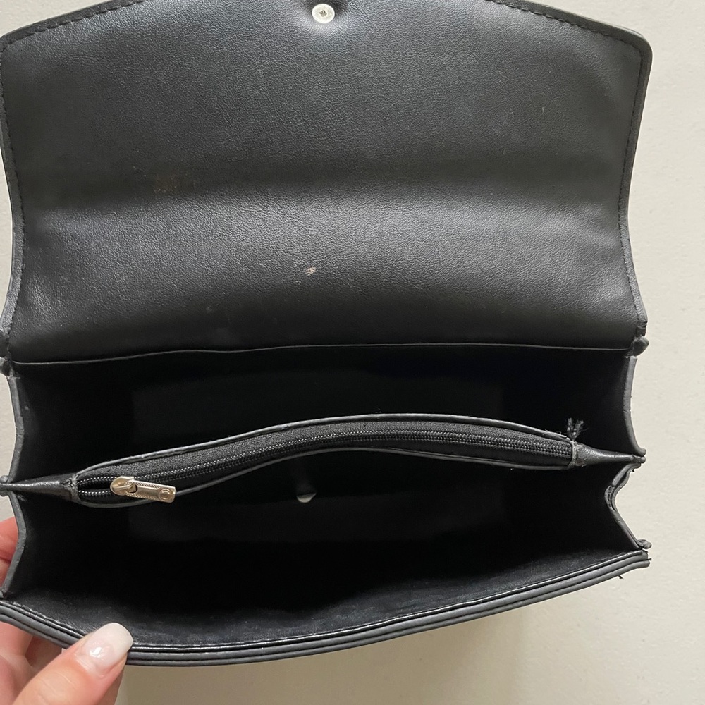 Shoulder bag 🖤 - Picture 3 of 3